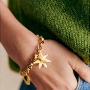 Gold Star Charm Bracelet